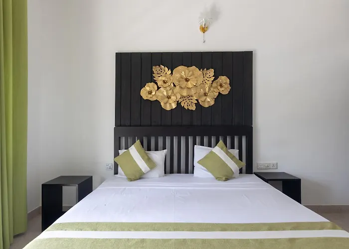 Indra Manel Family Holiday Resort Kandy